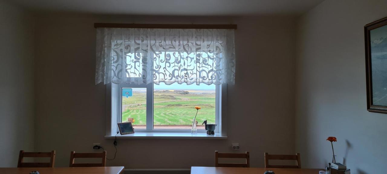 Guesthouse Stekkatun Skalafell ภายนอก รูปภาพ