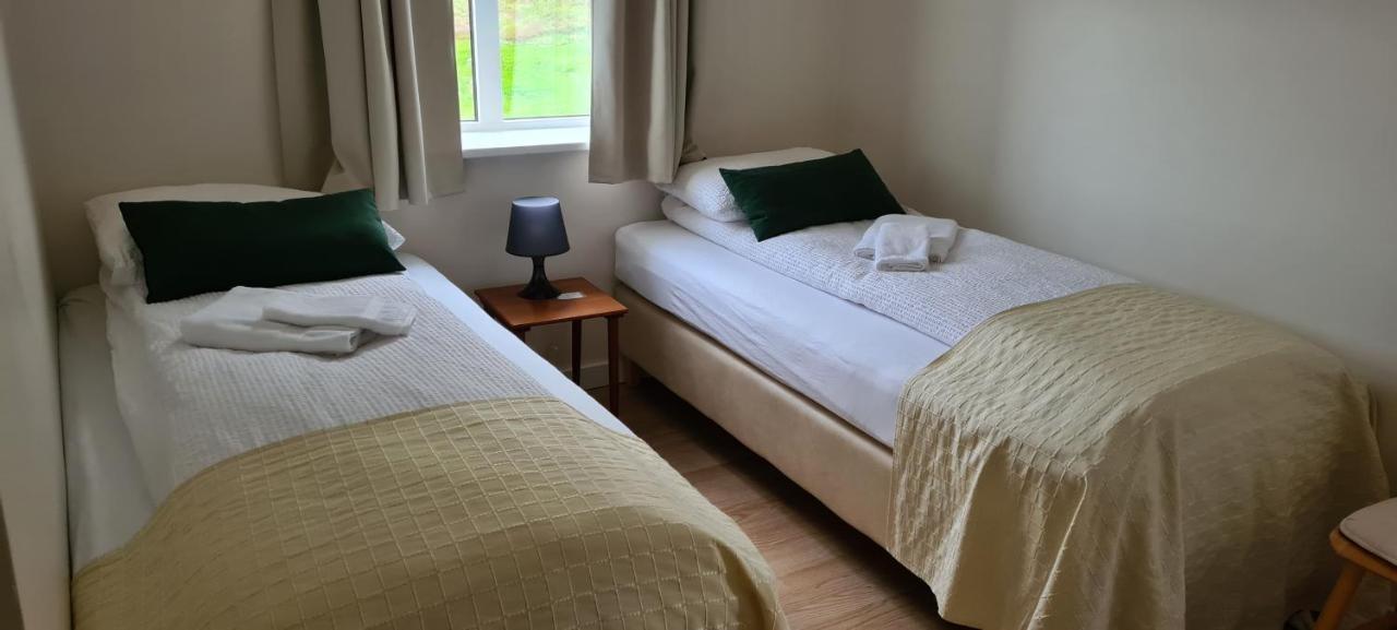Guesthouse Stekkatun Skalafell ภายนอก รูปภาพ