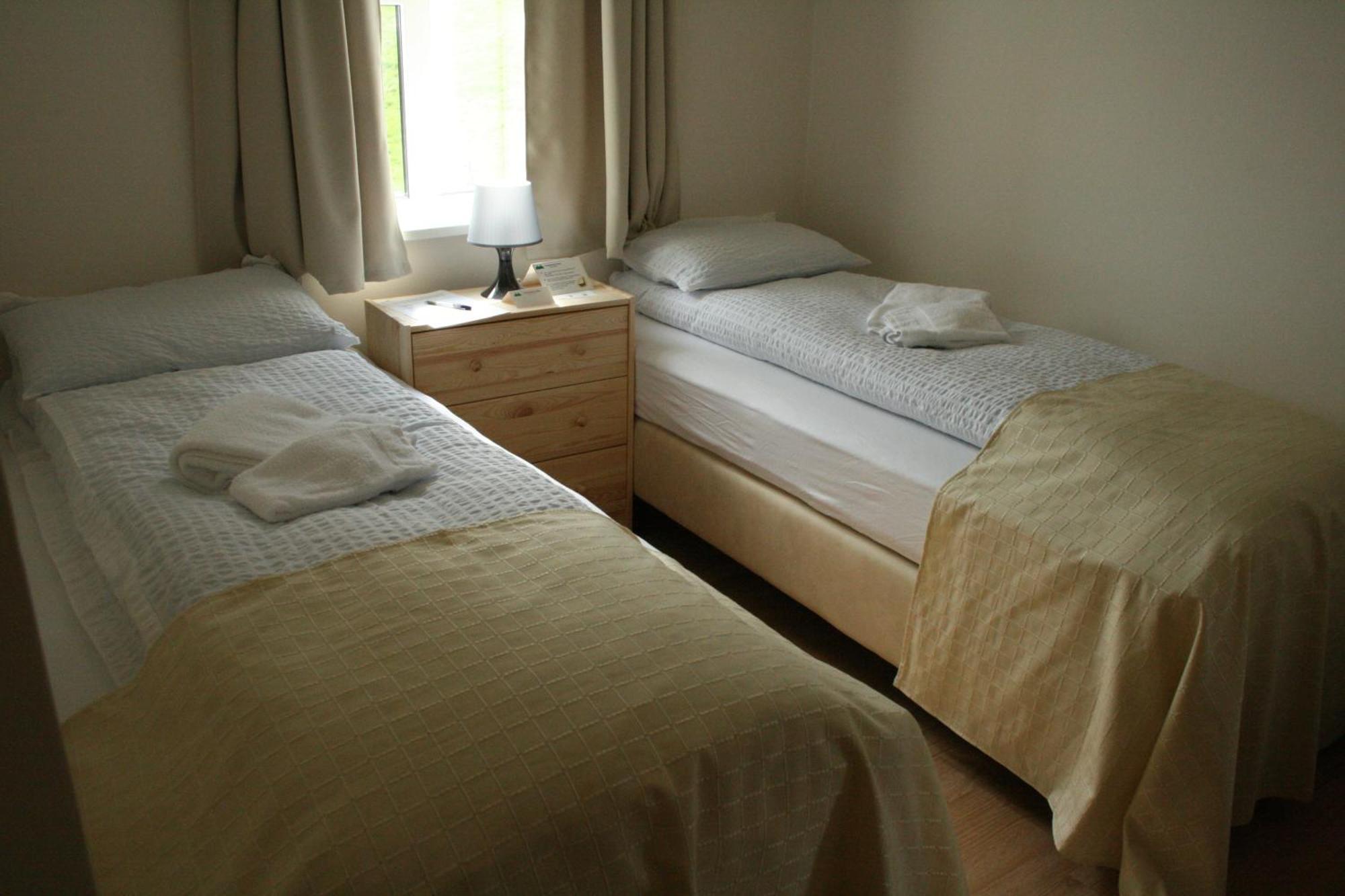 Guesthouse Stekkatun Skalafell ภายนอก รูปภาพ