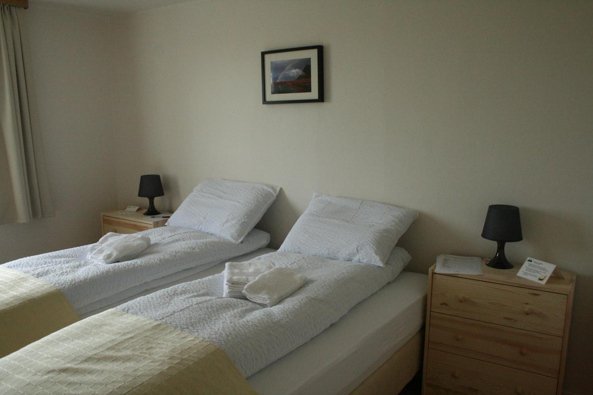 Guesthouse Stekkatun Skalafell ภายนอก รูปภาพ