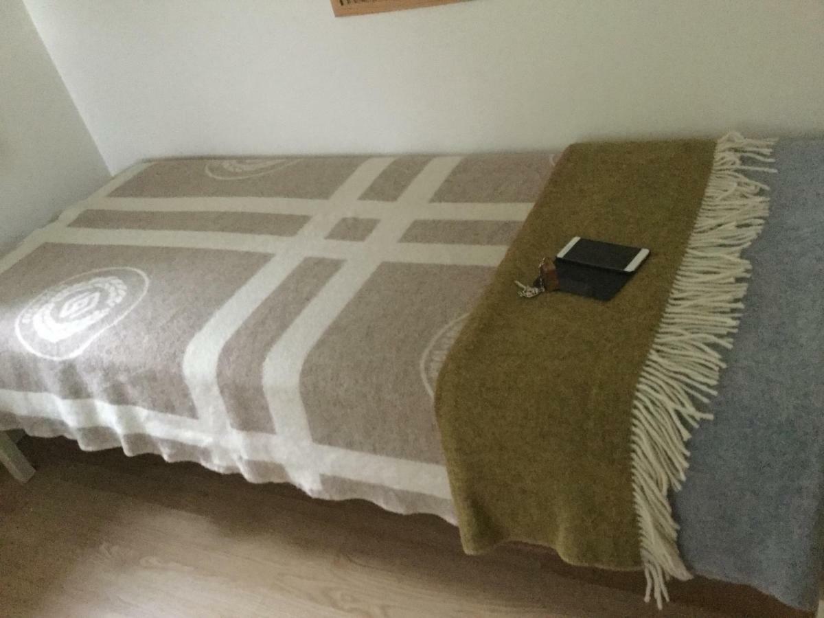 Guesthouse Stekkatun Skalafell ภายนอก รูปภาพ